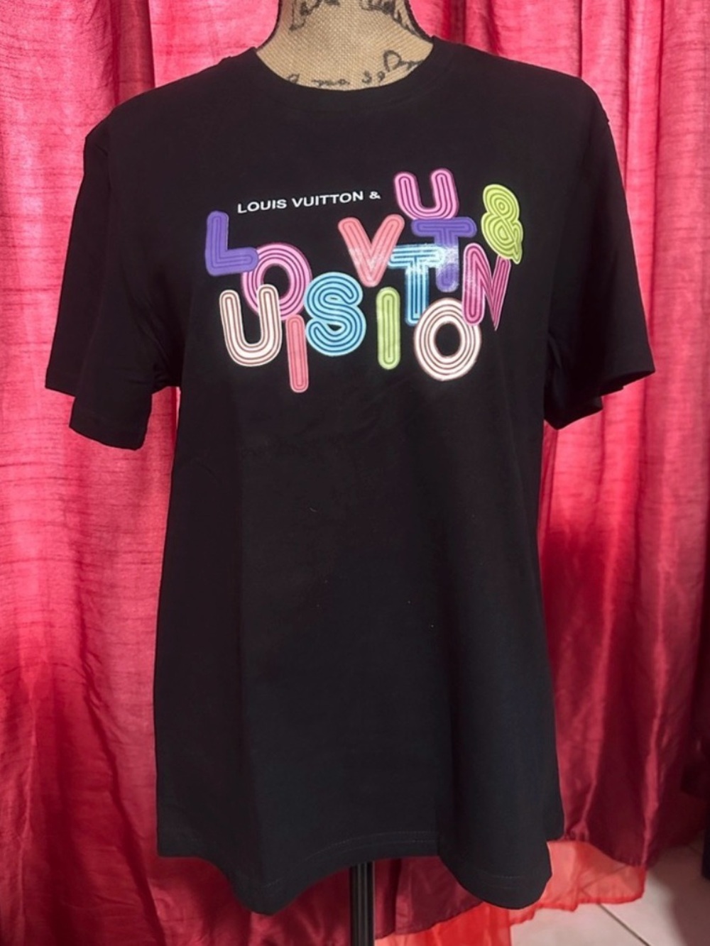 Fashion Inspired Item (CLOTHING)